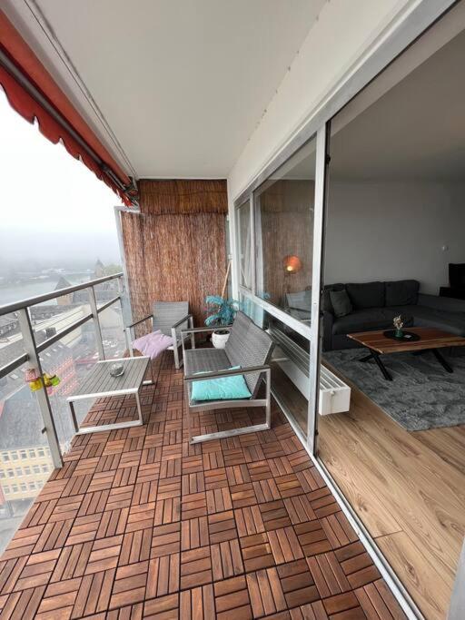 Schoene Penthouse Direkt Am Deutschen Eck Apartment Koblenz (Rhineland-Palatinate)